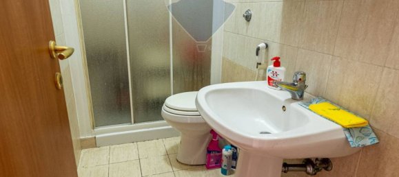 2 bedrooms Apartment in Rome, Italy No. 310973 17