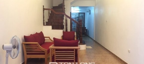 Casa de 4 dormitorios en Tay Ho, Vietnam No. 1880 4