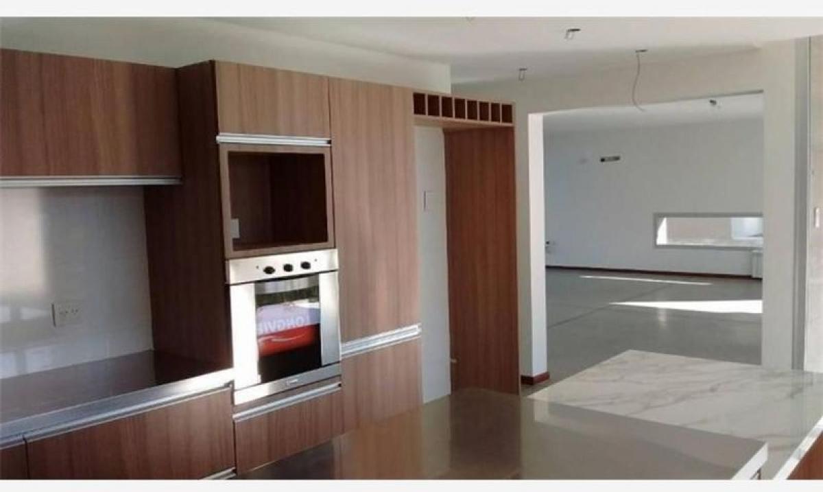 3 bedrooms House in Santa Fe, Argentina No. 21181