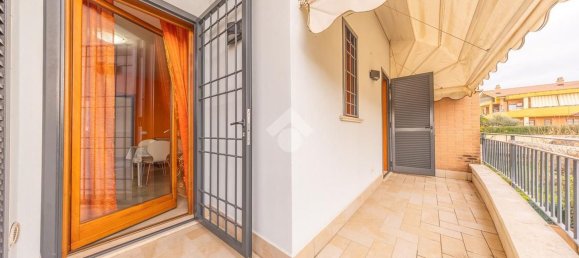 3 rooms Apartment in Rome, Italy No. 57344 6