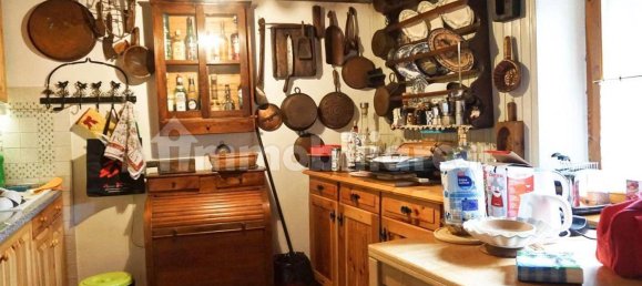 5 rooms House in Antey Saint Andre, Italy No. 339753 14