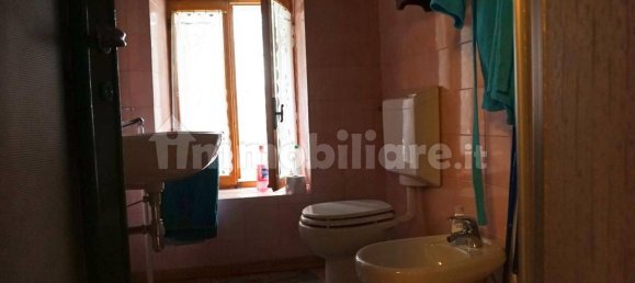 5 rooms House in Antey Saint Andre, Italy No. 339753 25