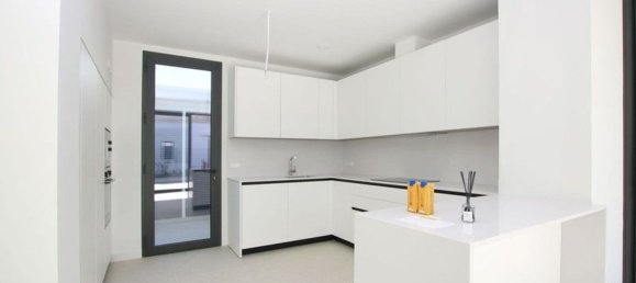 Дом с 4 спальнями в Марбелья, Испания № 99112 6