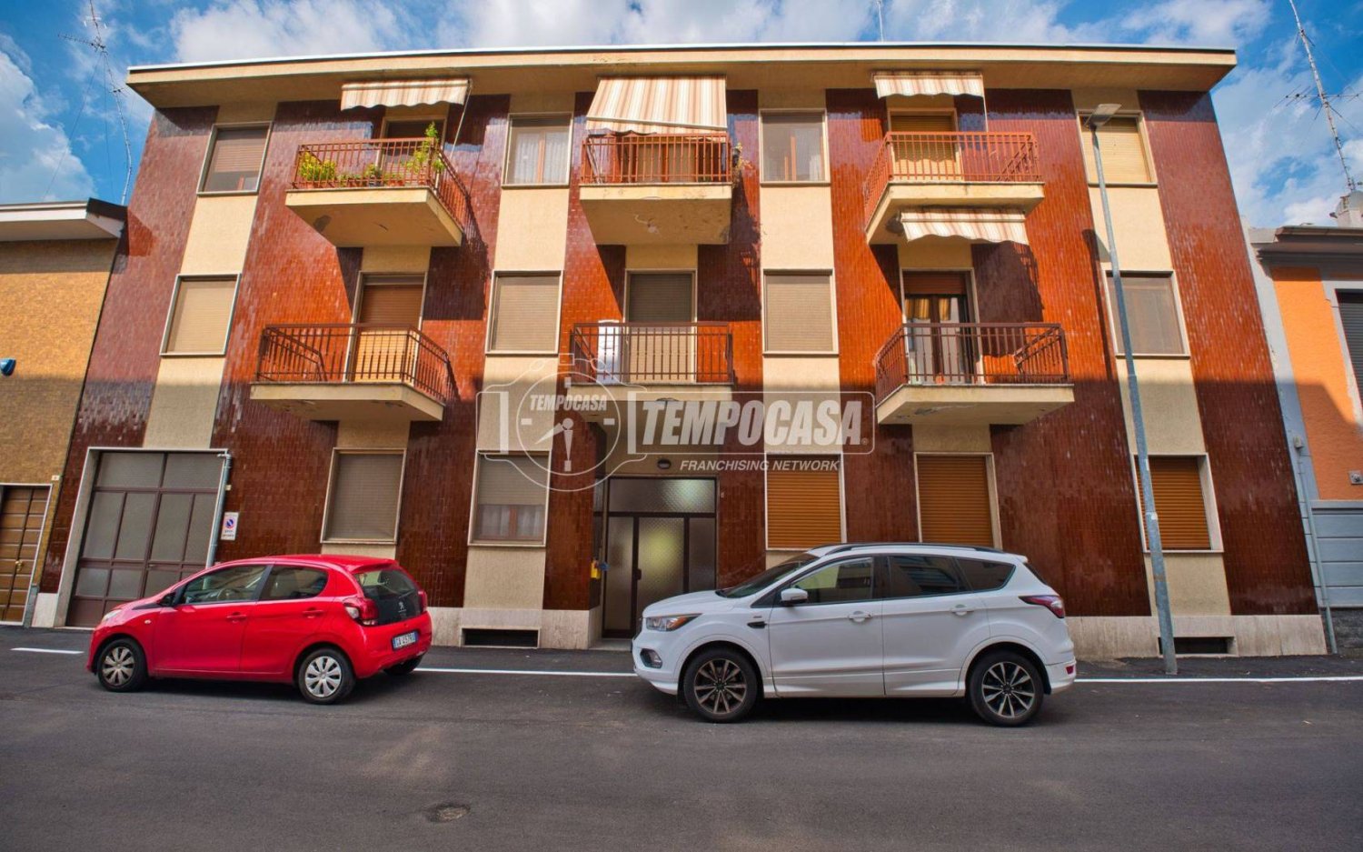 1 bedroom Apartment in Novara, Italy No. 296598