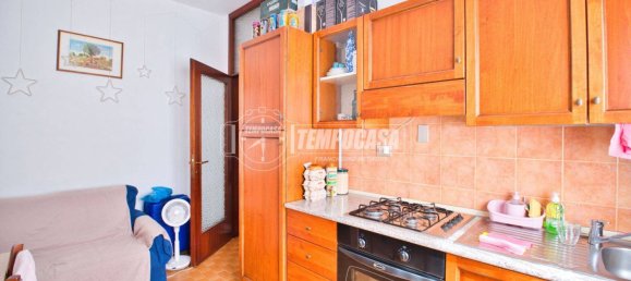 1 bedroom Apartment in Novara, Italy No. 296598 4