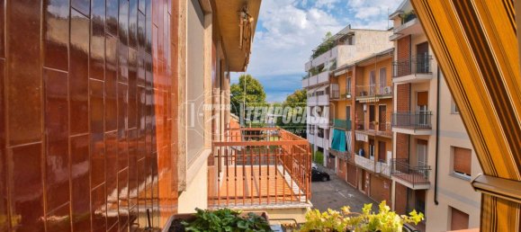 1 bedroom Apartment in Novara, Italy No. 296598 14
