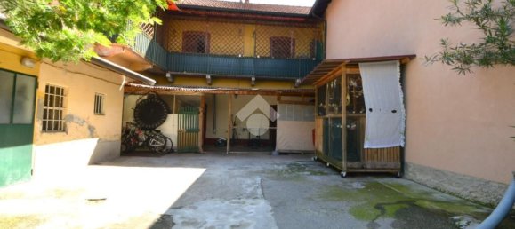 5 rooms House in Capriate San Gervasio, Italy No. 278518 16