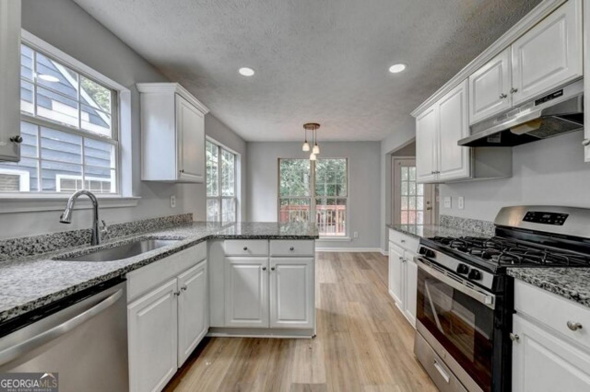 5 bedrooms House in Lilburn, USA No. 420181