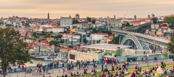 1780m² Land in Vila Nova de Gaia, Portugal No. 109316 10