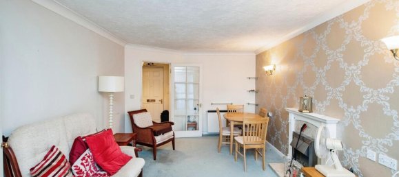 1 bedroom House in Watford, United Kingdom No. 6177 2