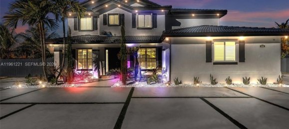 5 bedrooms Villa for sale in Miami, Miami-Dade, Florida, USA № 614289 4