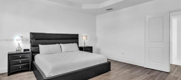 5 bedrooms Villa for sale in Miami, Miami-Dade, Florida, USA № 614289 24