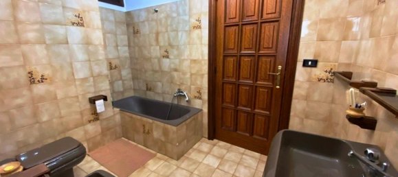 3-Zimmer Wohnung in Turi, Italy, Nr. 80137 2