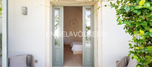 6 bedrooms House in Zollino, Italy No. 381746 5