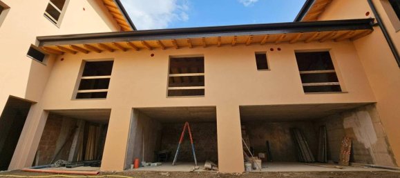 2غرفة شقة في Paladina, Italy رقم 29016 59