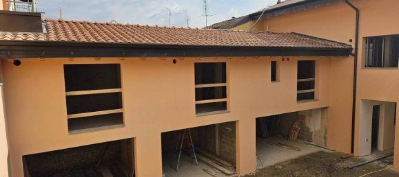 2غرفة شقة في Paladina, Italy رقم 29016 58