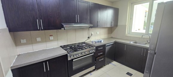 Вилла с 3 спальнями в International City, ОАЭ № 53700 3