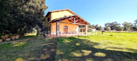 6 bedrooms Villa in Grosseto, Italy No. 362371 5