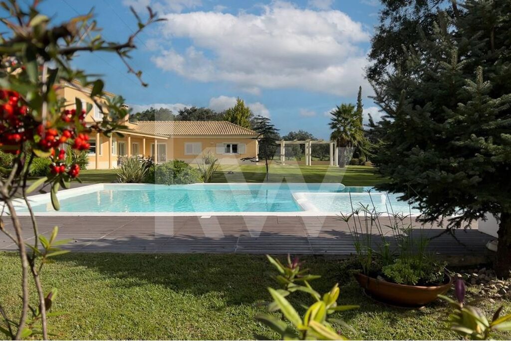 5 bedrooms House in Palmela, Portugal No. 71057