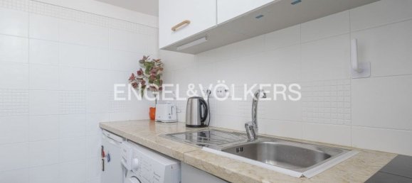 Studio in Lisbon, Portugal No. 14610 15