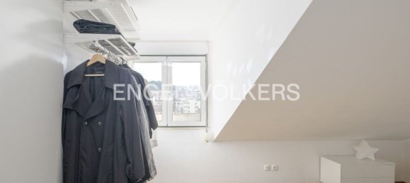 Studio in Lisbon, Portugal No. 14610 3