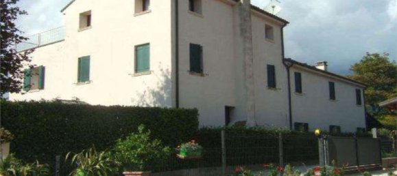 7-salle Appartement à Cappella Maggiore, Italy No. 54820 27