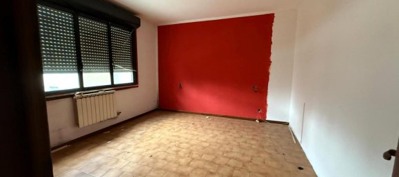 4-Zimmer Wohnung in Legnano, Italy, Nr. 13191 3