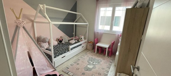 Apartamento de 2 dormitorios en Pula, Croatia No. 222 18