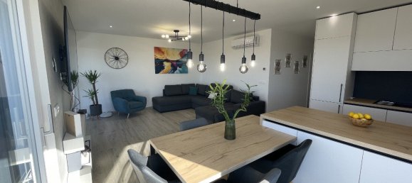 Apartamento de 2 dormitorios en Pula, Croatia No. 222 14