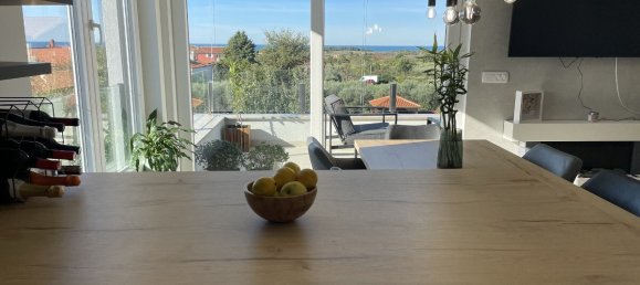 Apartamento de 2 dormitorios en Pula, Croatia No. 222 15