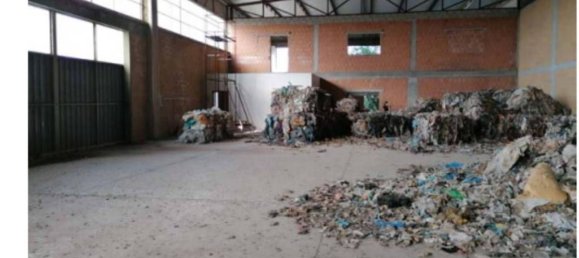 Entrepôt à San Severo, Italy 965m² No. 379110 9