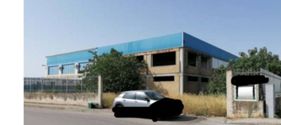Entrepôt à San Severo, Italy 965m² No. 379110 2