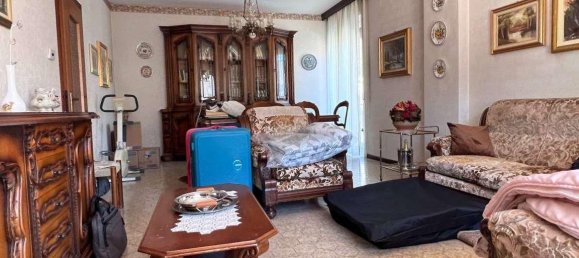 3 rooms Apartment in Villadossola, Italy No. 38013 4