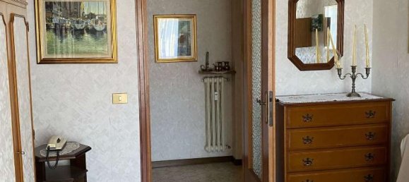 3 rooms Apartment in Villadossola, Italy No. 38013 12