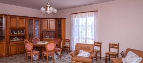 6 bedrooms Apartment in Caianello, Italy No. 325684 3