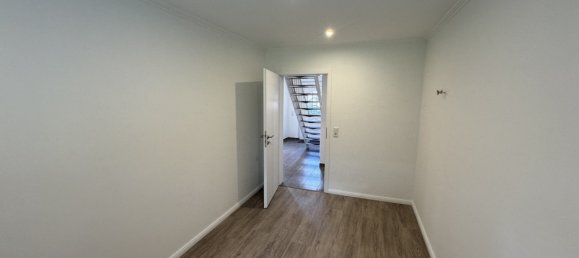 Бунгало с 5 комнатами в Фрисландия, Германия № 342050 13