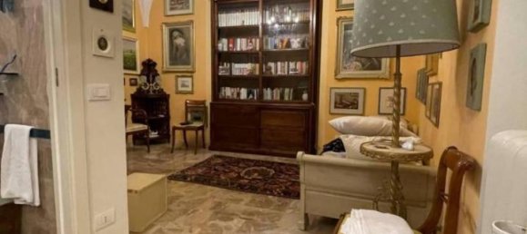 8-salle Appartement à Piacenza, Italy No. 27052 12