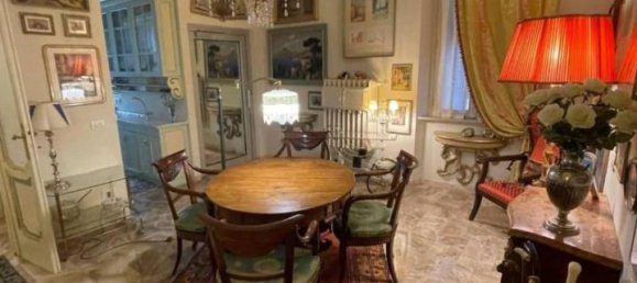 8-salle Appartement à Piacenza, Italy No. 27052 3