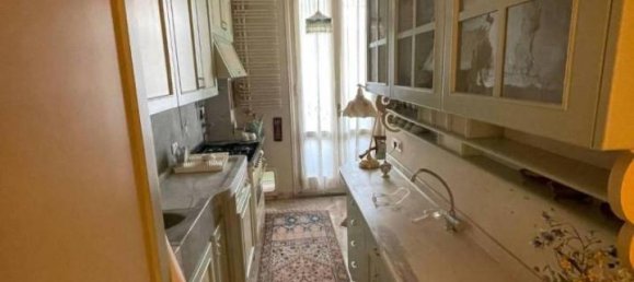 8-salle Appartement à Piacenza, Italy No. 27052 11