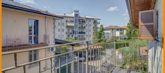 Вилла с 5 комнатами в Кастильоне Олона, Италия № 312021 33