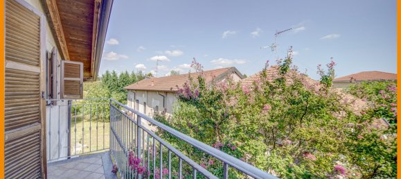 Вилла с 5 комнатами в Кастильоне Олона, Италия № 312021 31