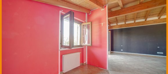 Вилла с 5 комнатами в Кастильоне Олона, Италия № 312021 20