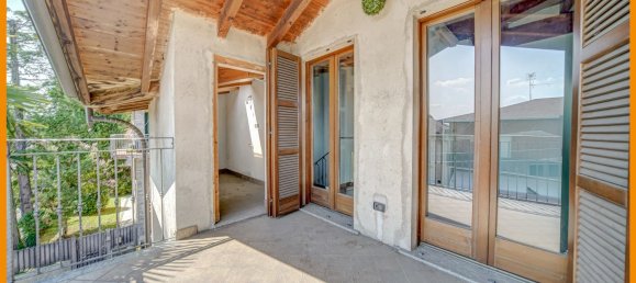 Вилла с 5 комнатами в Кастильоне Олона, Италия № 312021 30