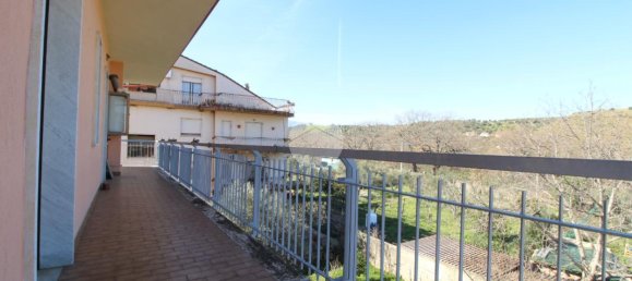 4 rooms Apartment in Montalto Uffugo, Italy No. 18083 19
