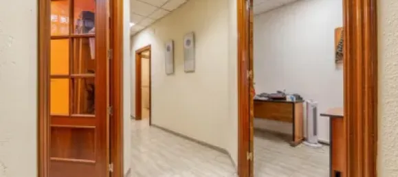 156m² Commercial property in Granada, Spain No. 174595 9