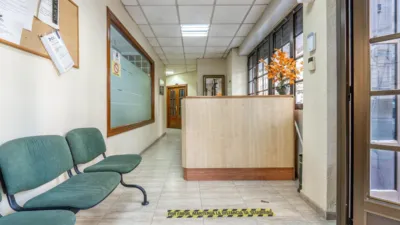 156m² Commercial property in Granada, Spain No. 174595