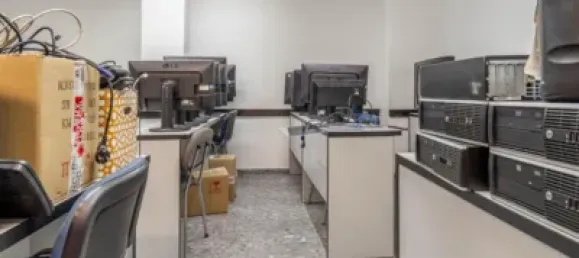 156m² Commercial property in Granada, Spain No. 174595 23