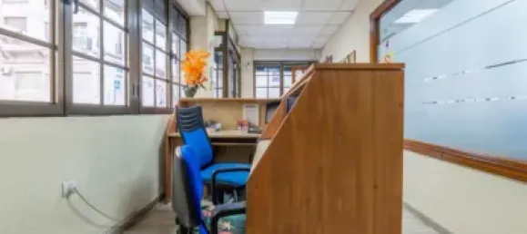 156m² Commercial property in Granada, Spain No. 174595 2