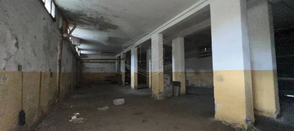  مرآب في Casoria, Italy 500متر مربع رقم 132263 12