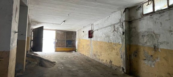  مرآب في Casoria, Italy 500متر مربع رقم 132263 8